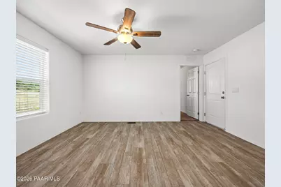 18296 S Frontier Road, Peeples Valley, AZ 86332 - Photo 20