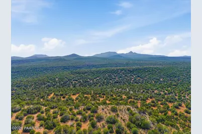 918 Wolf Road, Ash Fork, AZ 86320 - Photo 4