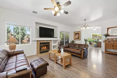 12946 E Delgado Street, Prescott Valley, AZ 86327 - Photo 6
