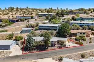 2352 Hillside Loop Rd, Prescott, AZ 86301 - Photo 22