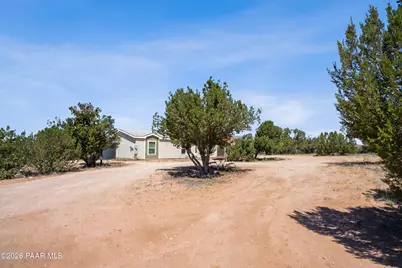 53430 N La Plata Drive, Seligman, AZ 86337 - Photo 32