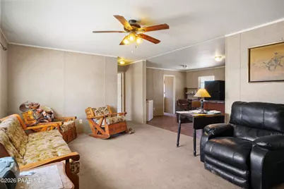 53430 N La Plata Drive, Seligman, AZ 86337 - Photo 4