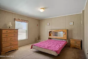 53430 N La Plata Dr, Seligman, AZ 86337 - Photo 10
