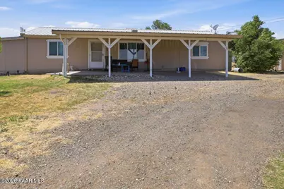 400 E Arbor Lane, Paulden, AZ 86334 - Photo 2
