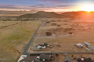 12642 E Bareback Rd, Prescott Valley, AZ 86315 - Photo 68