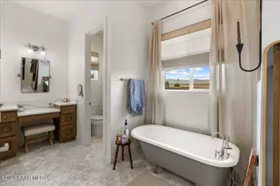 12642 E Bareback Rd, Prescott Valley, AZ 86315 - Photo 32