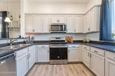 6187 E Oliver Avenue, Prescott Valley, AZ 86314 - Photo 8