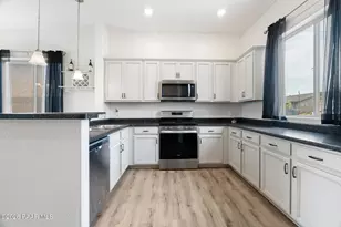6187 E Oliver Ave, Prescott Valley, AZ 86314 - Photo 8