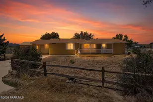 24700 N Los Angeles St, Paulden, AZ 86334 - Photo 2