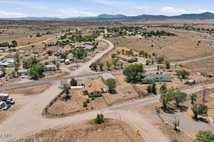 24700 N Los Angeles St, Paulden, AZ 86334 - Photo 36