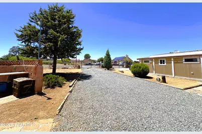 16329 S Red Rock Lane, Mayer, AZ 86333 - Photo 8