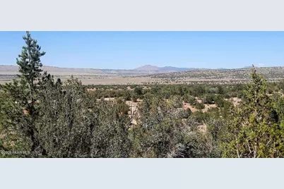 25713 W Medicine Man Trail, Seligman, AZ 86337 - Photo 28