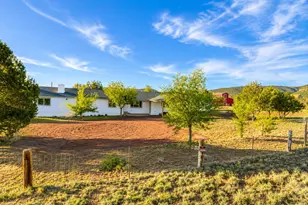 817 W Highland St, Williams, AZ 86046 - Photo 6