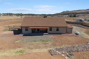 3600 W Meadow Lake Dr, Chino Valley, AZ 86323 - Photo 10