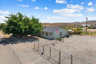20143 E Mesa Verde Rd, Mayer, AZ 86333 - Photo 2