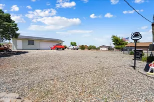 20143 E Mesa Verde Rd, Mayer, AZ 86333 - Photo 22