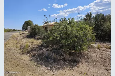 20654 E Bear Canyon Road, Mayer, AZ 86333 - Photo 2