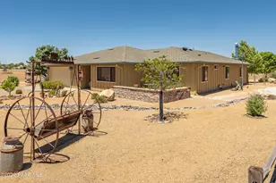 335 S Reed Rd, Chino Valley, AZ 86323 - Photo 8