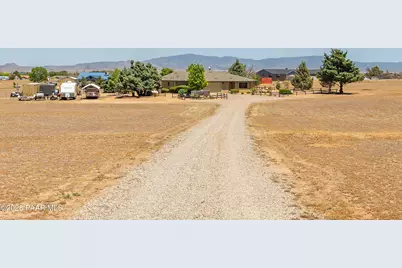 335 S Reed Road, Chino Valley, AZ 86323 - Photo 36
