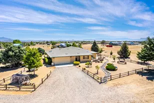 335 S Reed Rd, Chino Valley, AZ 86323 - Photo 2