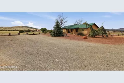 13750 E Mingus Vista Drive, Prescott Valley, AZ 86315 - Photo 2