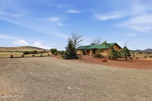 13750 E Mingus Vista Dr, Prescott Valley, AZ 86315 - Photo 2