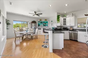 271 Newport Dr, Prescott, AZ 86303 - Photo 10
