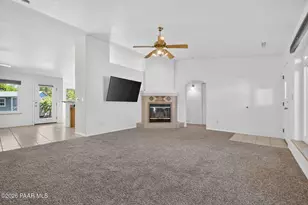 388 Peregrine Ln, Prescott, AZ 86301 - Photo 10