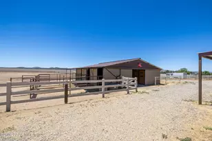 825 N Reed Rd, Chino Valley, AZ 86323 - Photo 42