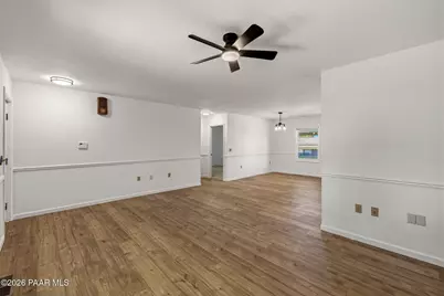 10833 E Oxbow Drive, Dewey-Humboldt, AZ 86327 - Photo 6