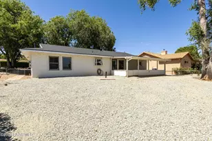 10833 E Oxbow Dr, Dewey-Humboldt, AZ 86327 - Photo 34