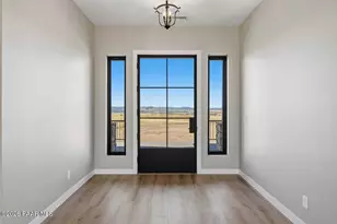 9057 N Caliber Rd, Prescott Valley, AZ 86315 - Photo 10