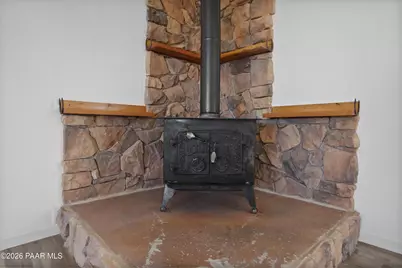26100 W Moon Mountain Trail, Seligman, AZ 86337 - Photo 10