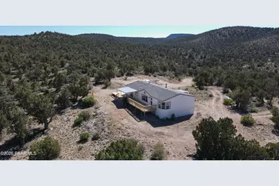 26100 W Moon Mountain Trail, Seligman, AZ 86337 - Photo 2
