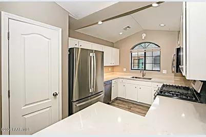 319 S Alarcon Street #2c, Prescott, AZ 86303 - Photo 4