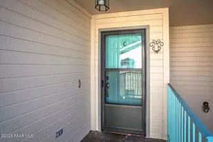 319 S Alarcon St, Prescott, AZ 86303 - Photo 2