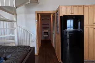 33867 W Whiskey River Rd, Seligman, AZ 86337 - Photo 12