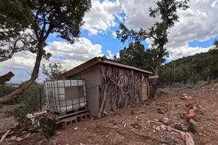 33867 W Whiskey River Rd, Seligman, AZ 86337 - Photo 44