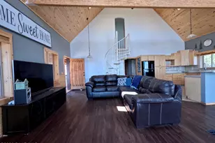 33867 W Whiskey River Rd, Seligman, AZ 86337 - Photo 6