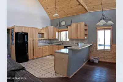 33867 W Whiskey River Road, Seligman, AZ 86337 - Photo 8