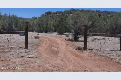 010D W Our Street, Seligman, AZ 86337 - Photo 1