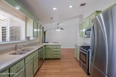7940 E Buena Vista Drive, Prescott Valley, AZ 86314 - Photo 10