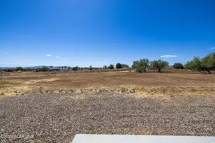 2330 N Navajo Pl, Chino Valley, AZ 86323 - Photo 4