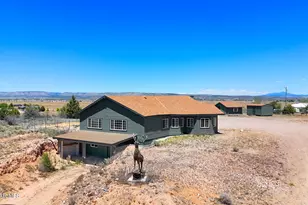 780 W Willow Wind Tr, Paulden, AZ 86334 - Photo 1