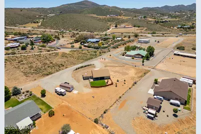 14660 E Cielo Vista Lane, Dewey-Humboldt, AZ 86327 - Photo 40