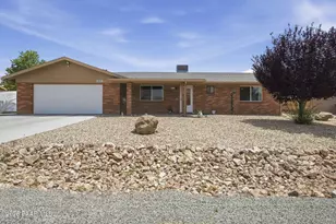 9479 E Rancho Vista Dr, Prescott Valley, AZ 86314 - Photo 6