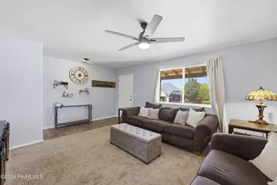 9479 E Rancho Vista Drive, Prescott Valley, AZ 86314 - Photo 8