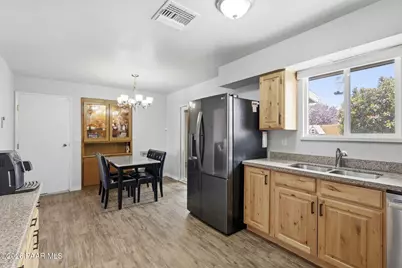 9479 E Rancho Vista Drive, Prescott Valley, AZ 86314 - Photo 14