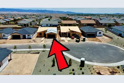 5225 Woodsworth, Prescott Valley, AZ 86314 - Photo 2