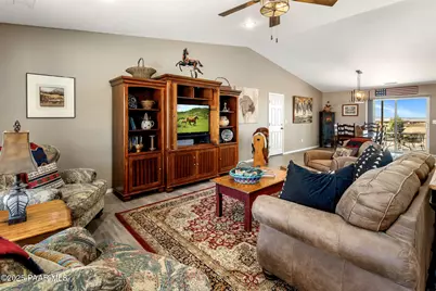 11836 N Coyote Run Road, Prescott Valley, AZ 86315 - Photo 8